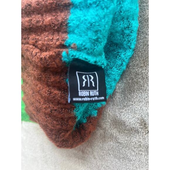 Robin‎ Ruth of the Rockies NWT Striped Colorado Patch Beanie Winter Hat - Picture 3 of 6